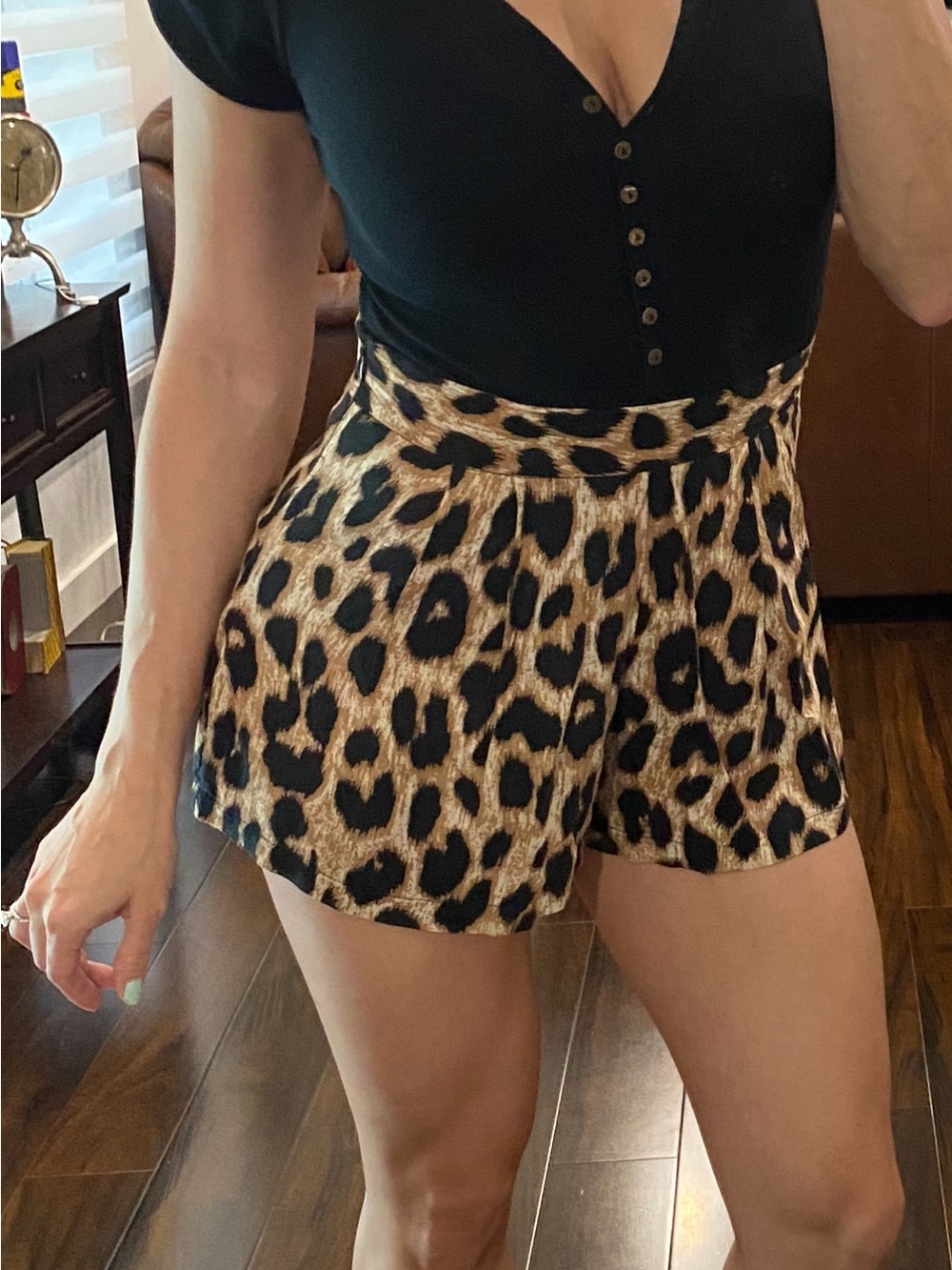 Leopard Print High-Waist Women's Shorts - Black/Tan